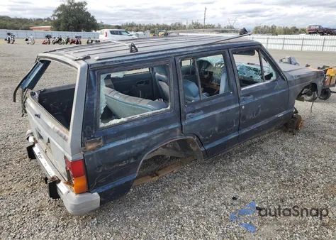 1987 Jeep Cherokee Pioneer from USA, damaged, VIN 1JCMR7829HT085189